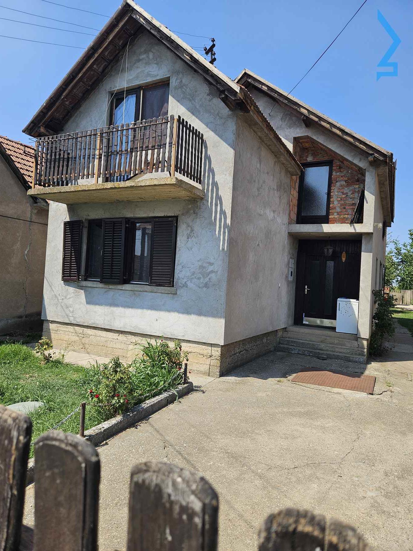 208745 nekretnina 